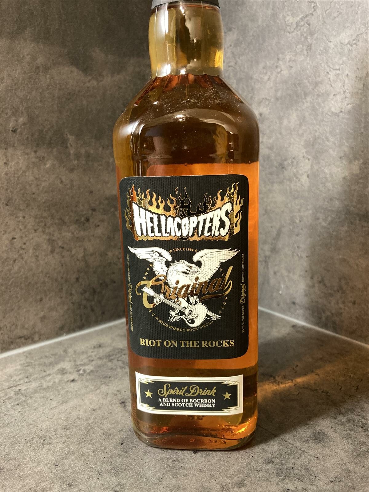 The Hellacopters Riot on the Rocks 40%